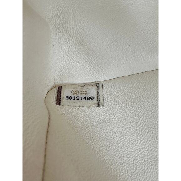 Chanel Reissue 2.55 Flap Bag Quilted Aged Calfskin Mini 80043 - Picture 14 of 16